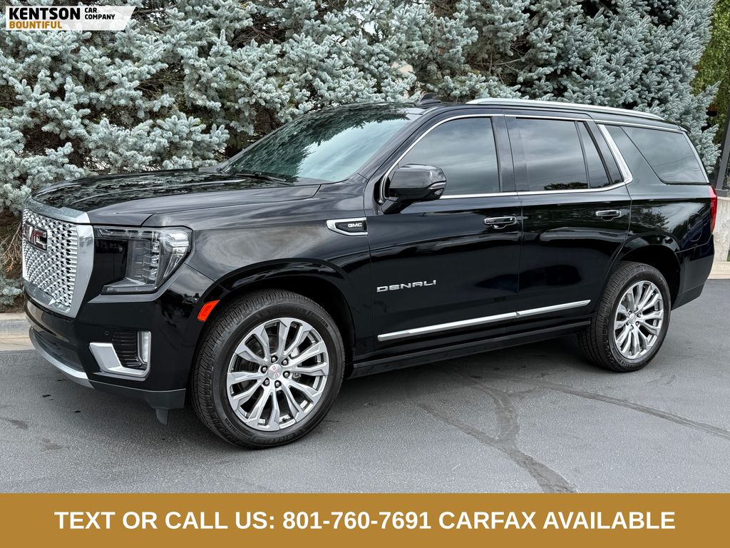  2022 GMC Yukon Denali 4WD   