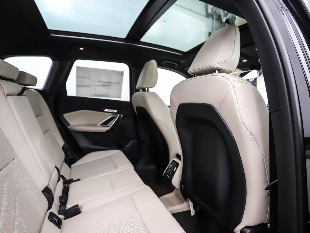 Thumbnail: 2025 BMW X1 - 24