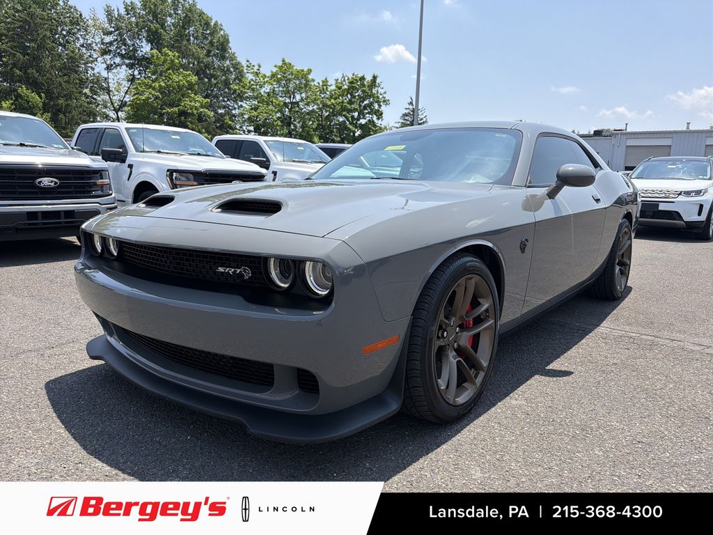 Destroyer Gray Clearcoat 2023 Dodge Challenger Coupe Rear-Wheel Drive 8-Speed Automatic