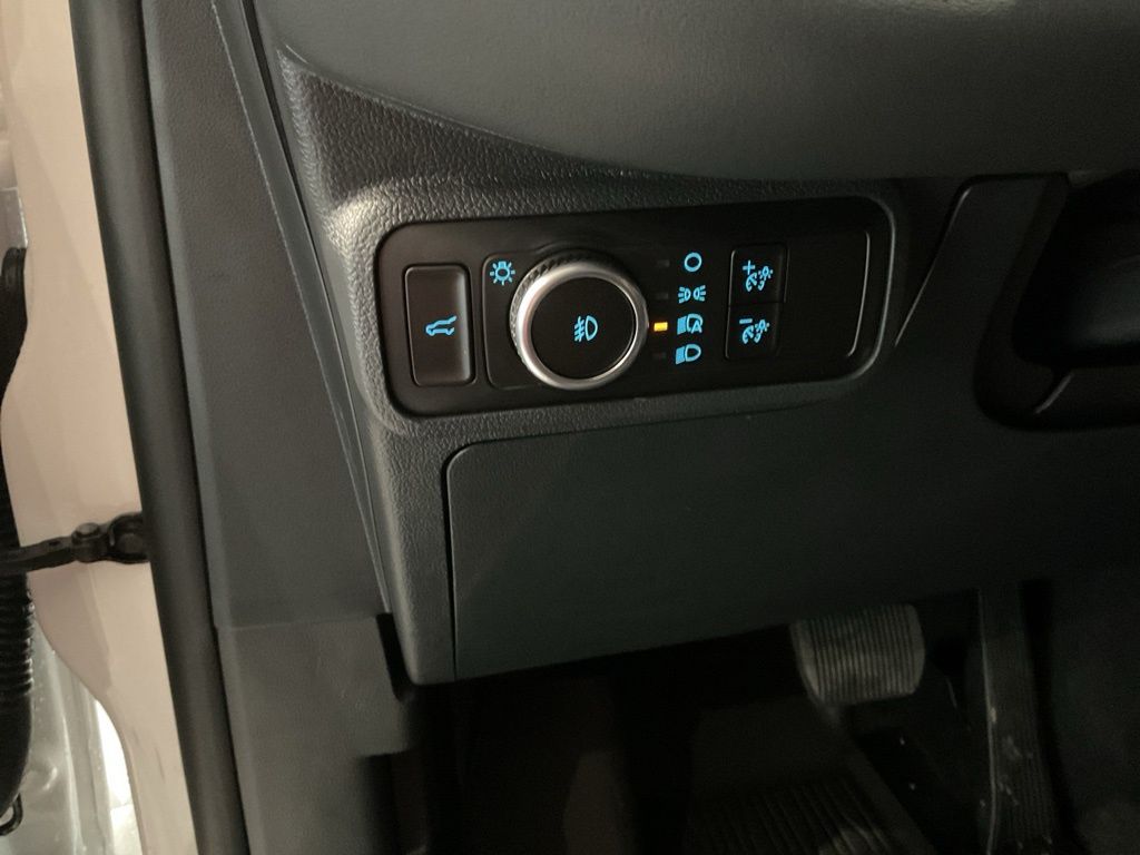 New 2026 White Ford Tremor image 11