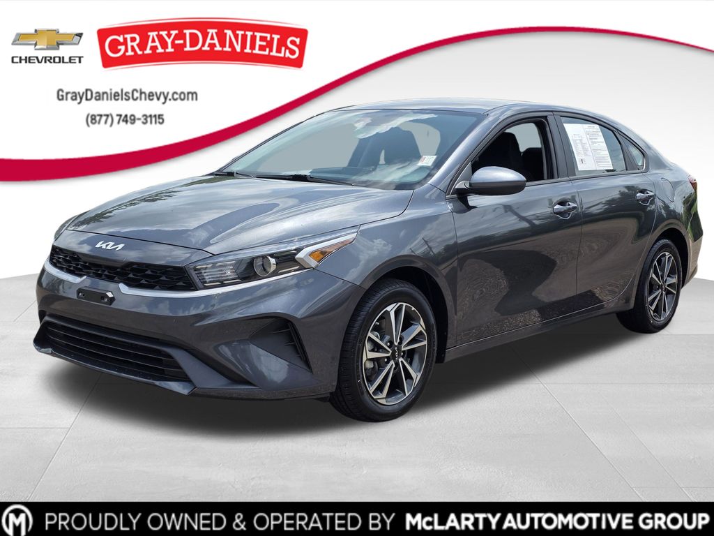 2024 Kia Forte LXS FWD
