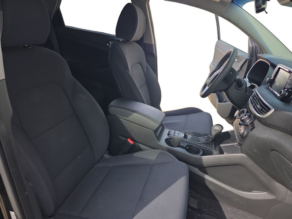 Black Noir Pearl 2021 Hyundai Tucson SUV / Crossover Front-Wheel Drive 6-Speed Automatic