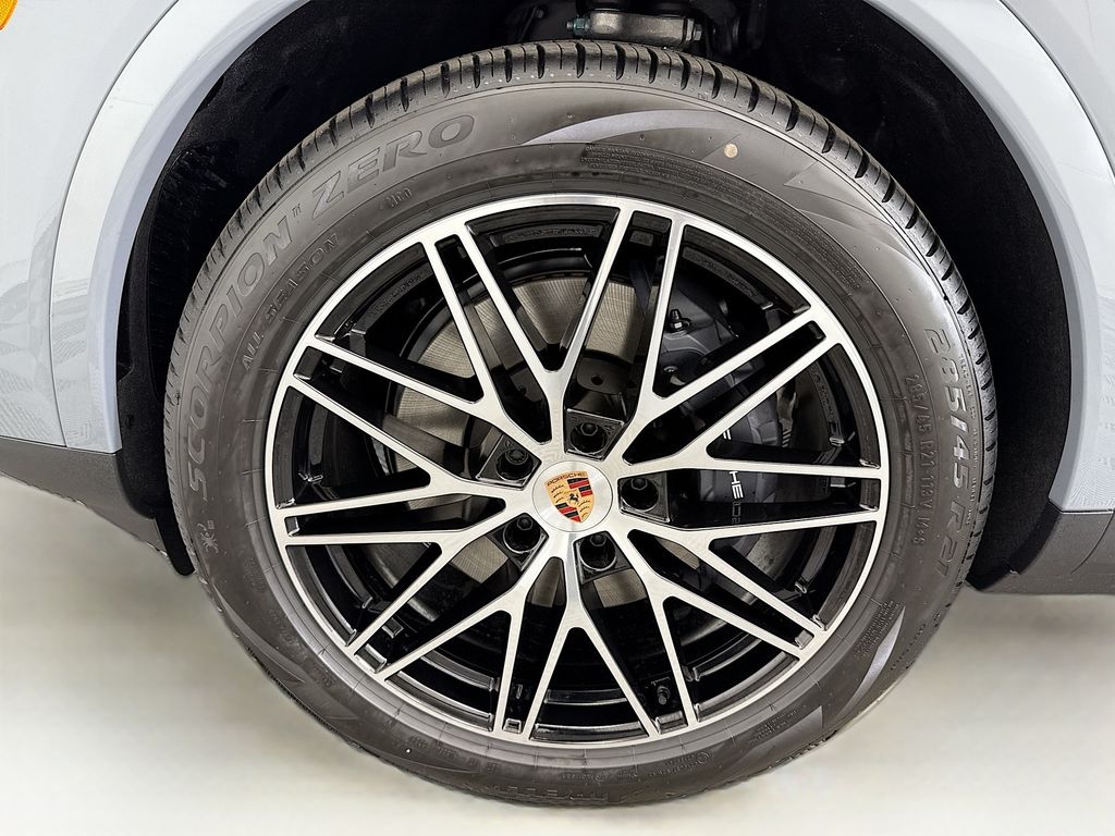 Thumbnail: 2026 Porsche Cayenne - 31
