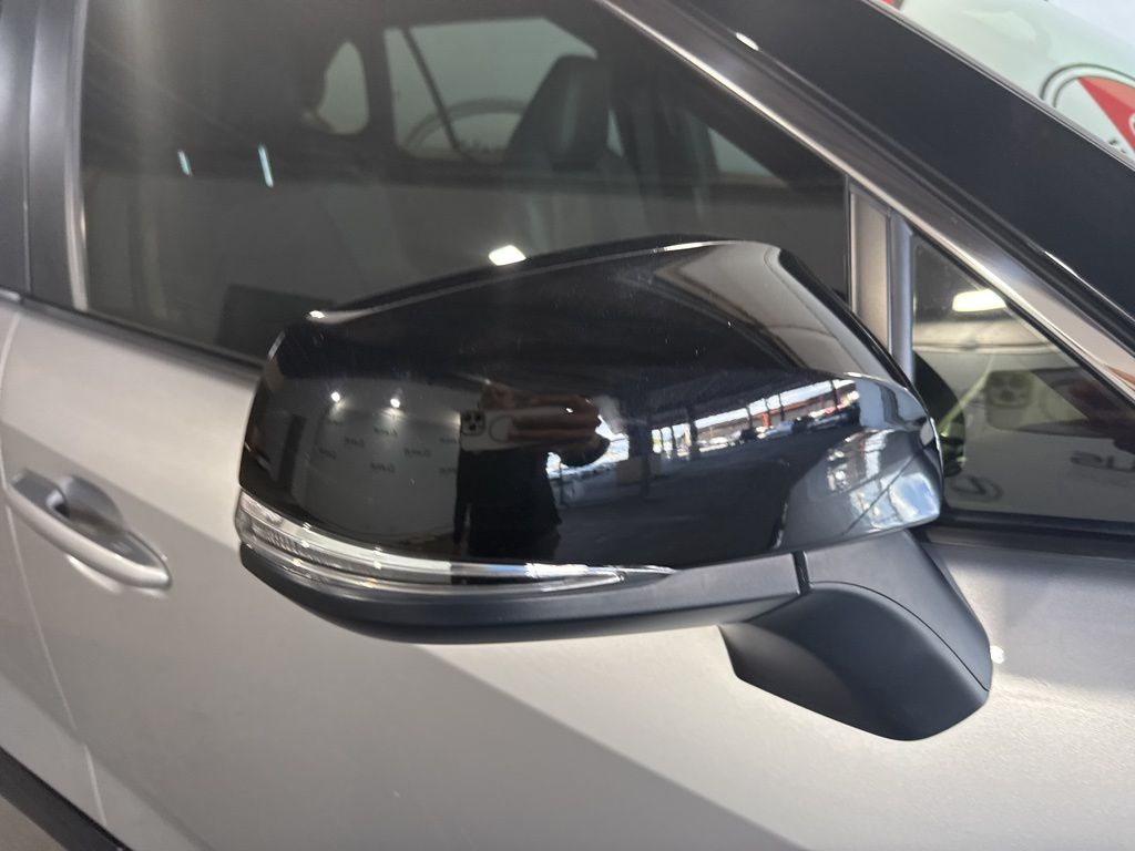 Thumbnail: 2023 Toyota RAV4 - 9