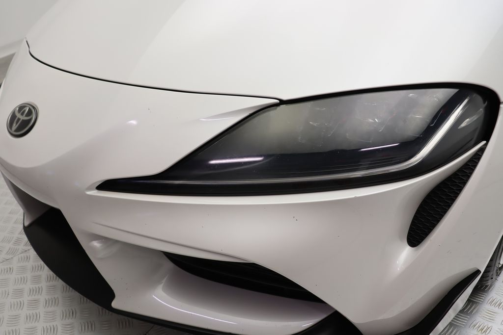 2021 Toyota Supra 2.0 3