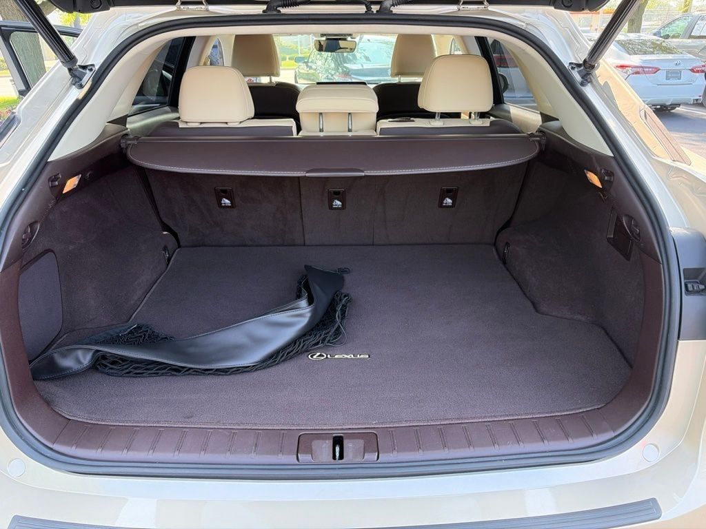 Used 2019 Beige Lexus 350 image 27