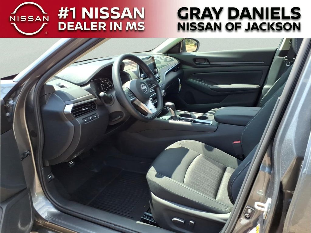 New 2026 Nissan Altima Sedan