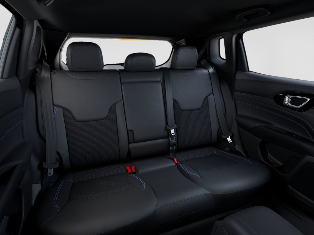 2026 Jeep Compass Latitude Gray at South Hills CDJR