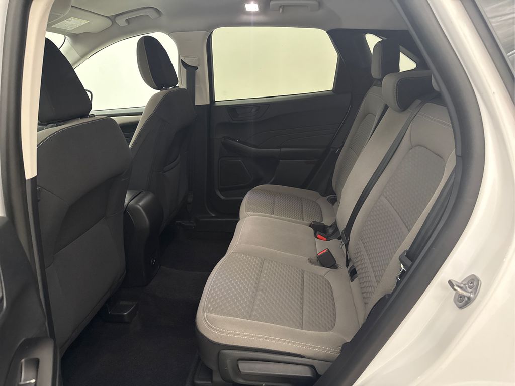 2022 Ford Escape SE - Photo 9