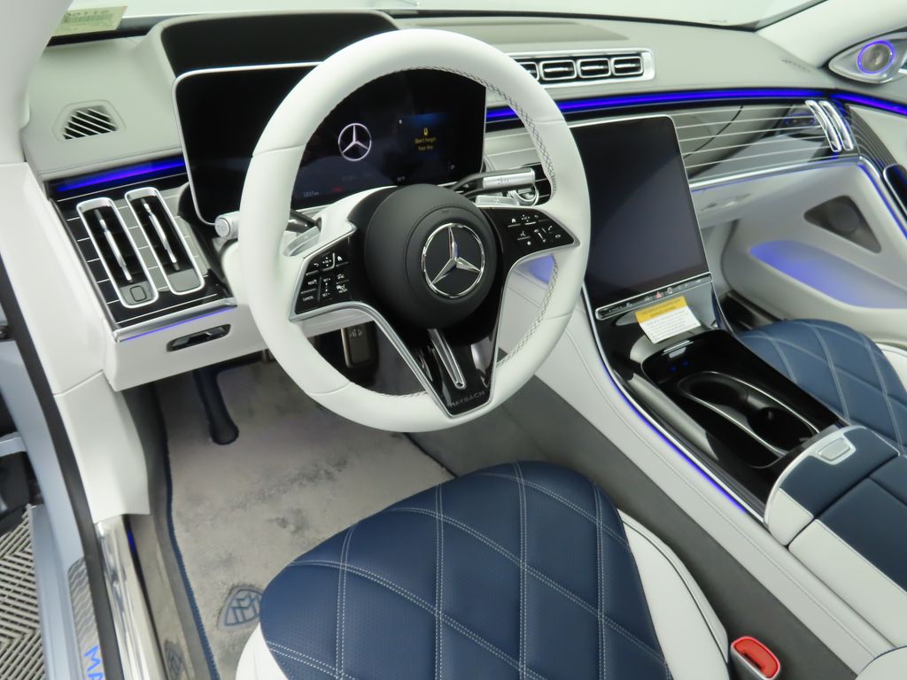 Thumbnail: 2024 Mercedes-Benz S-Class - 9