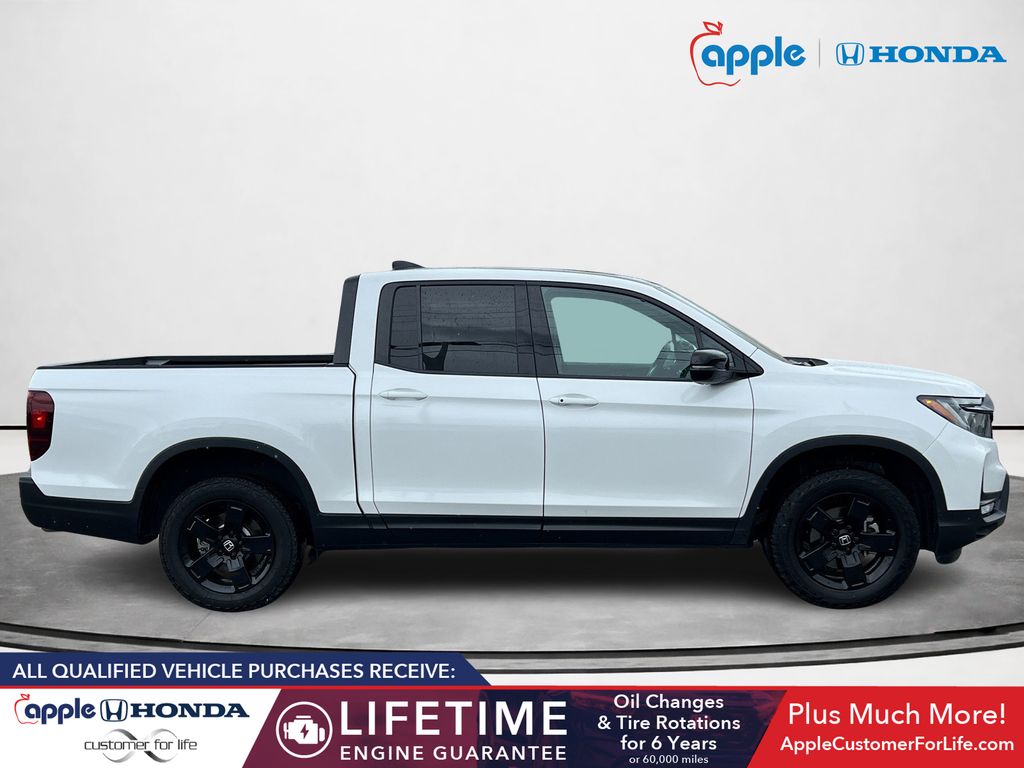 2026 Honda Ridgeline Black Edition Two-Tone