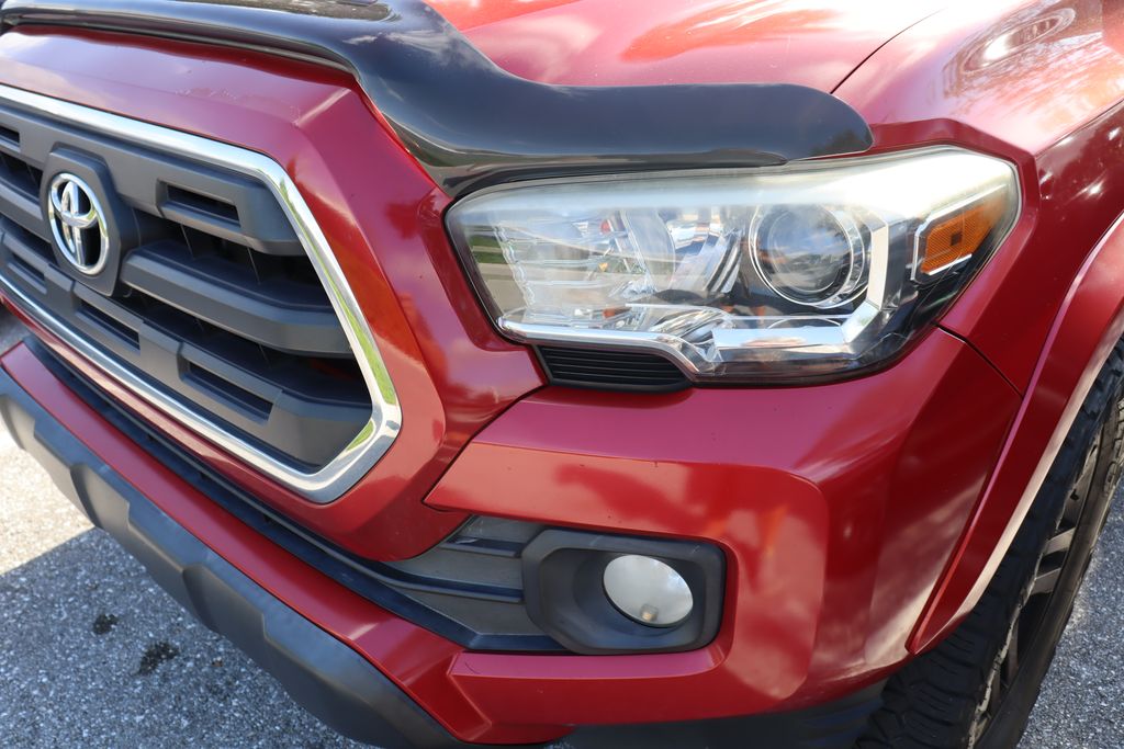 2016 Toyota Tacoma SR5 3