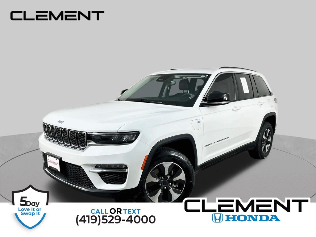 Bright White Clearcoat 2023 Jeep Grand Cherokee 4xe SUV / Crossover Four-Wheel Drive 8-Speed Automatic