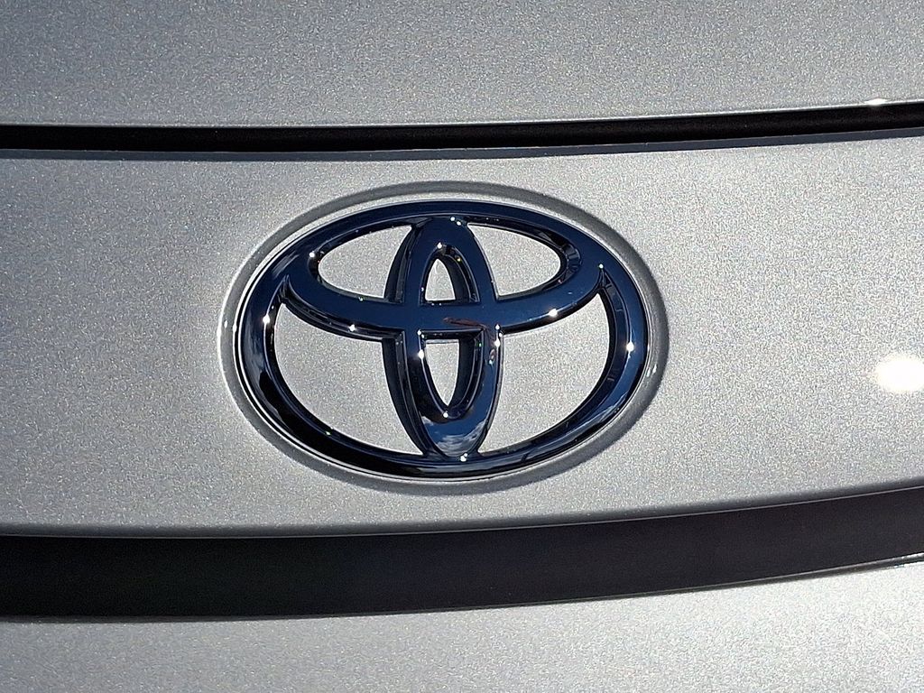 Thumbnail: 2026 Toyota Corolla - 17