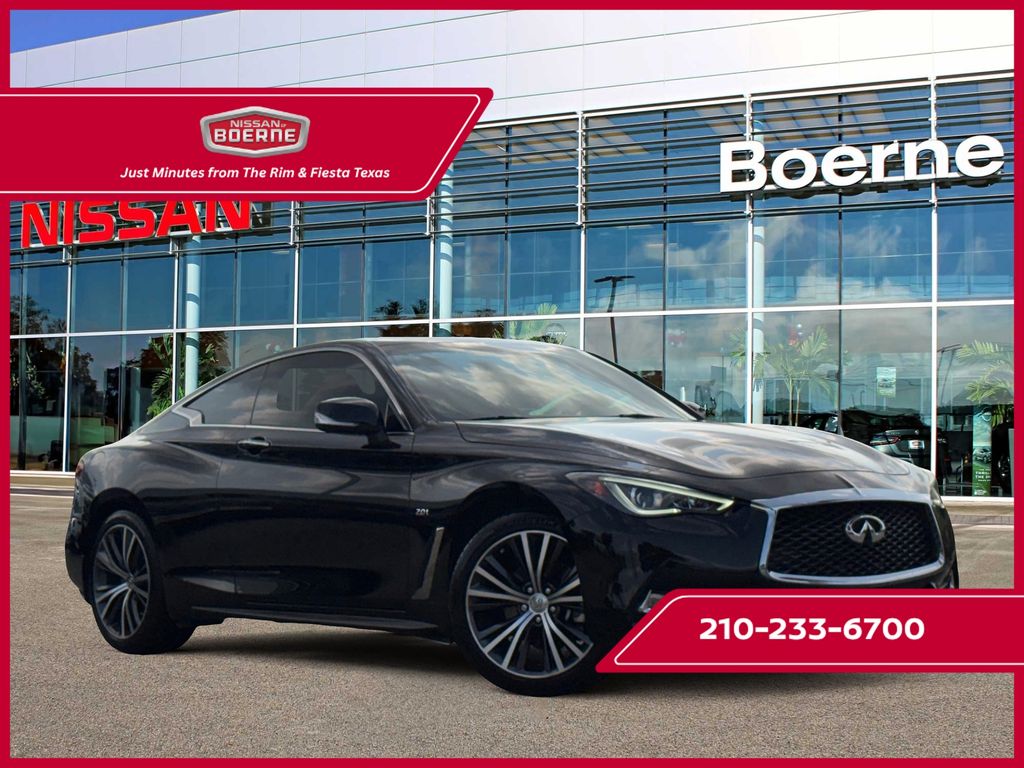 2017 INFINITI Q60 2.0t Coupe RWD