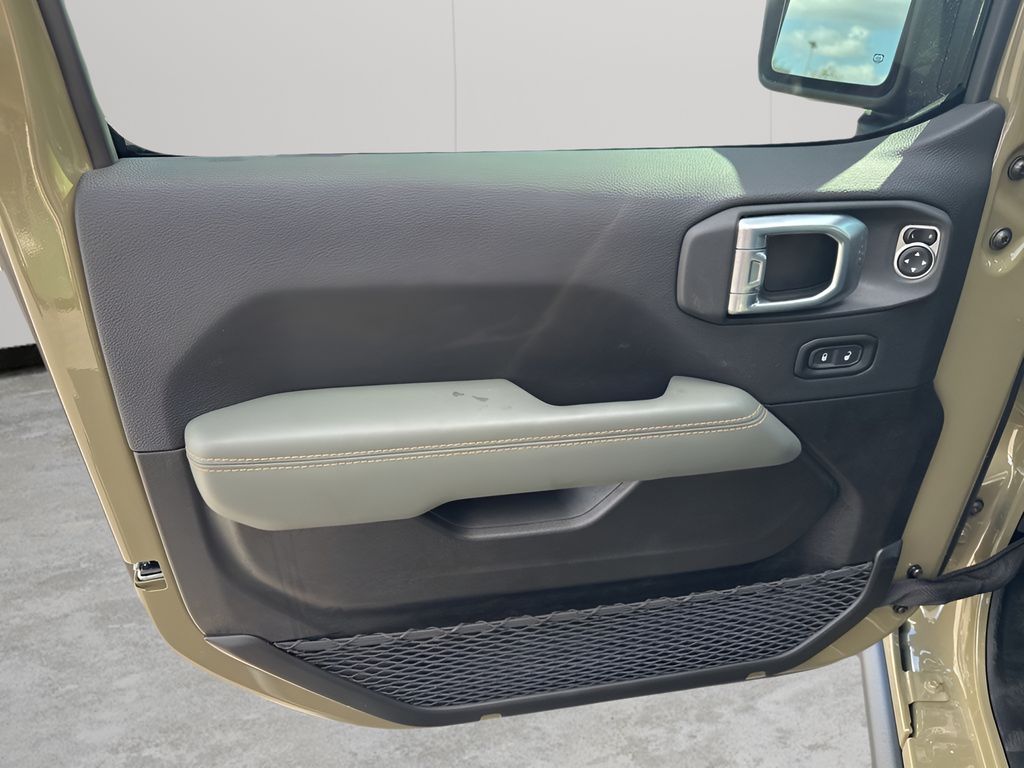 New Car 2025 Jeep Gladiator  Mojave For Sale Under $50,000 In Austin, Texas