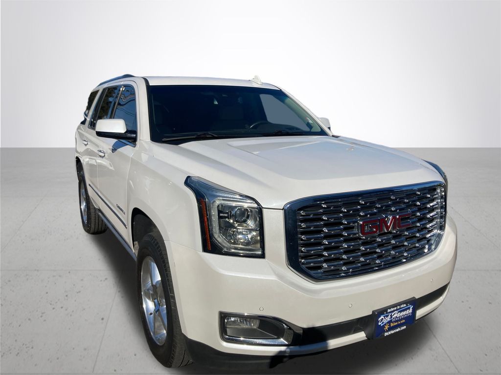 Used 2019 GMC Yukon Denali with VIN 1GKS2CKJ9KR111885 for sale in Gladstone, OR