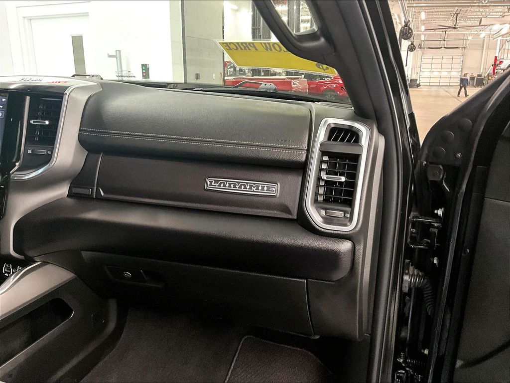 2022 Ram 2500 — photo 13