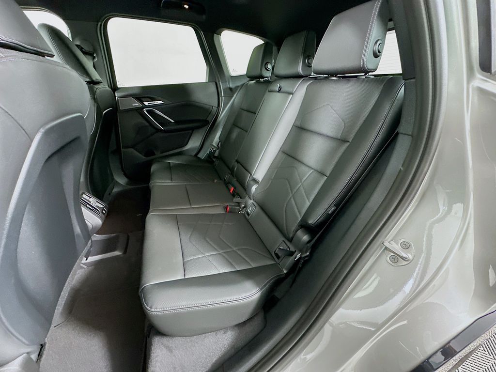 Thumbnail: 2026 BMW X1 - 17