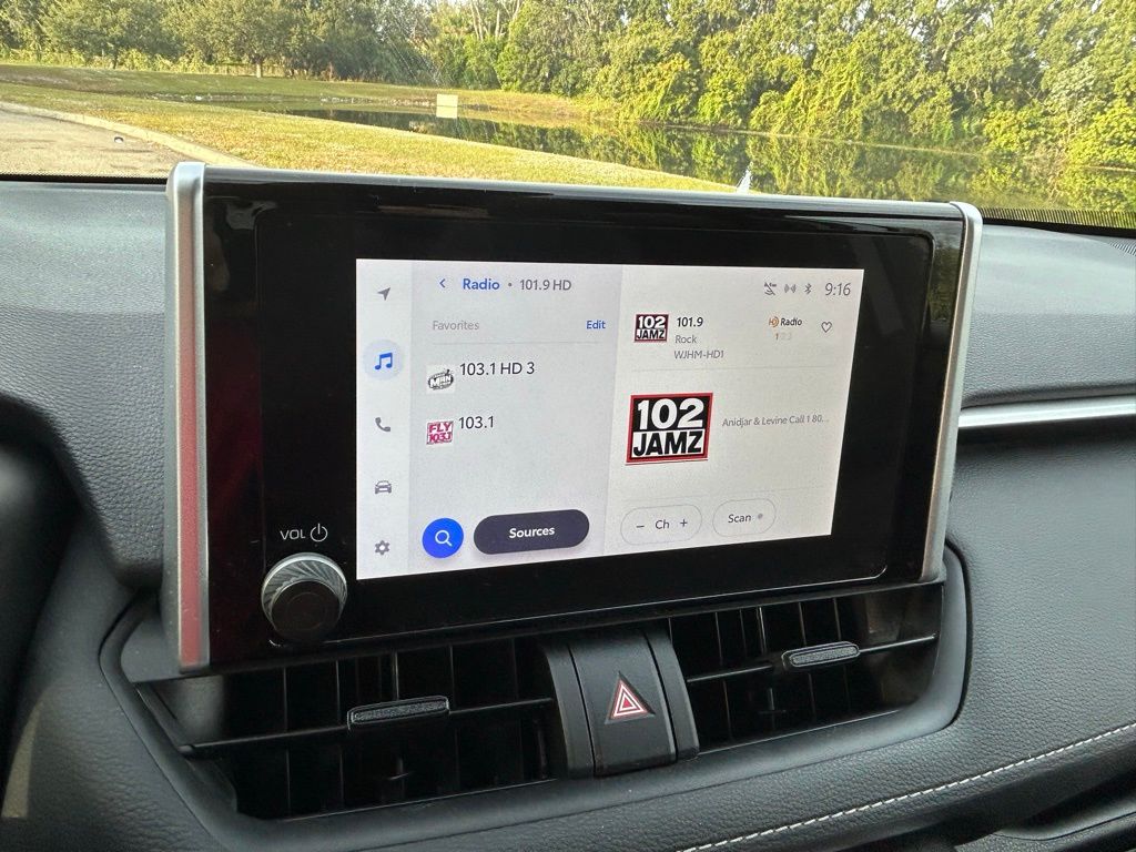 Thumbnail: 2024 Toyota RAV4 - 23