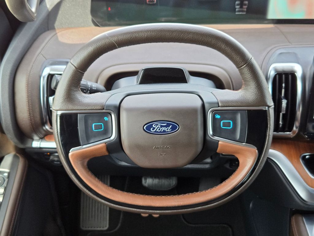 Used 2025 Ford Expedition Max SUV