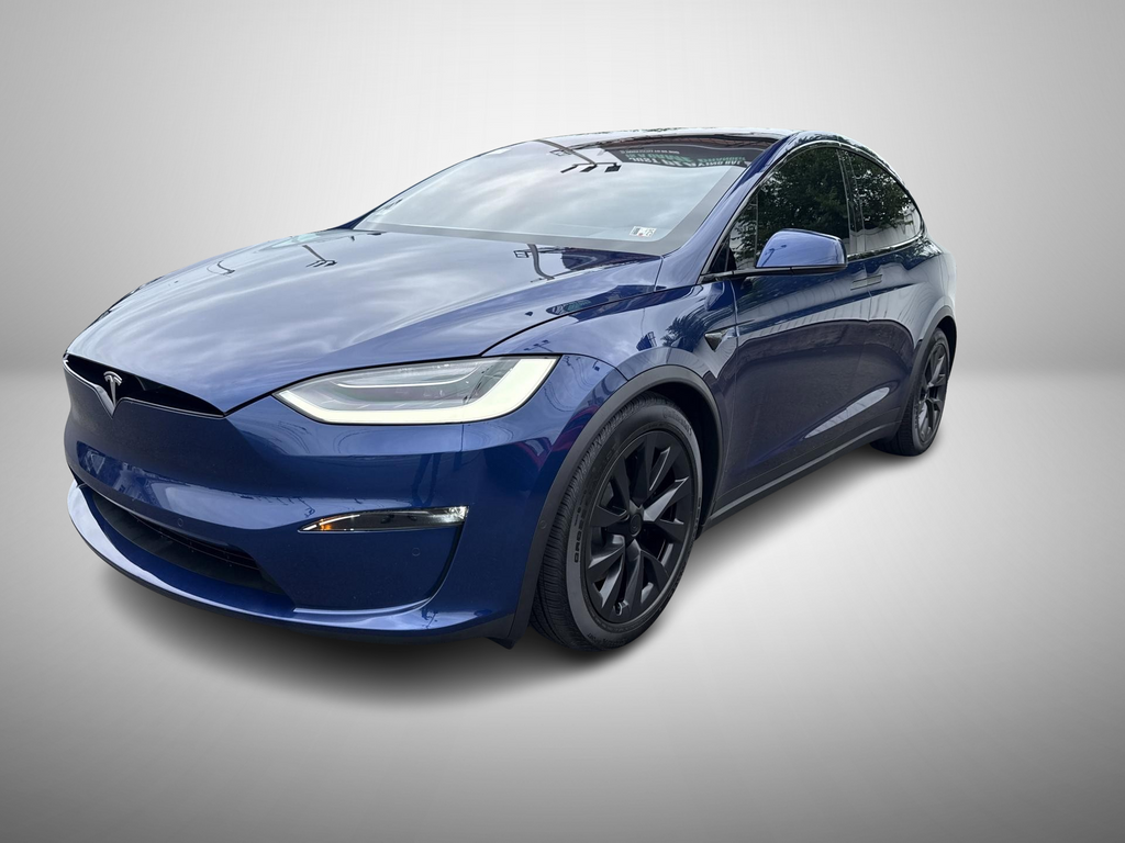 2023 Tesla Model X's photo