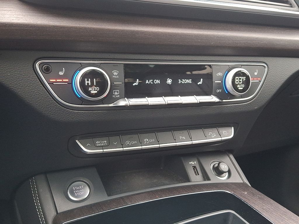 Thumbnail: 2023 Audi Q5 - 16