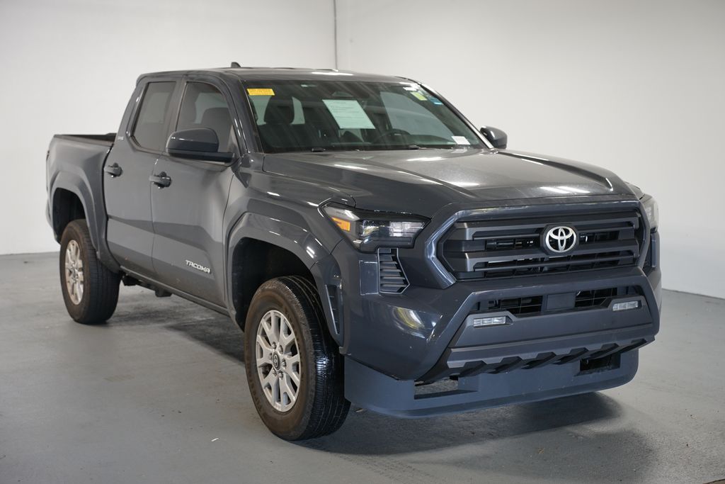 Thumbnail: 2024 Toyota Tacoma - 3