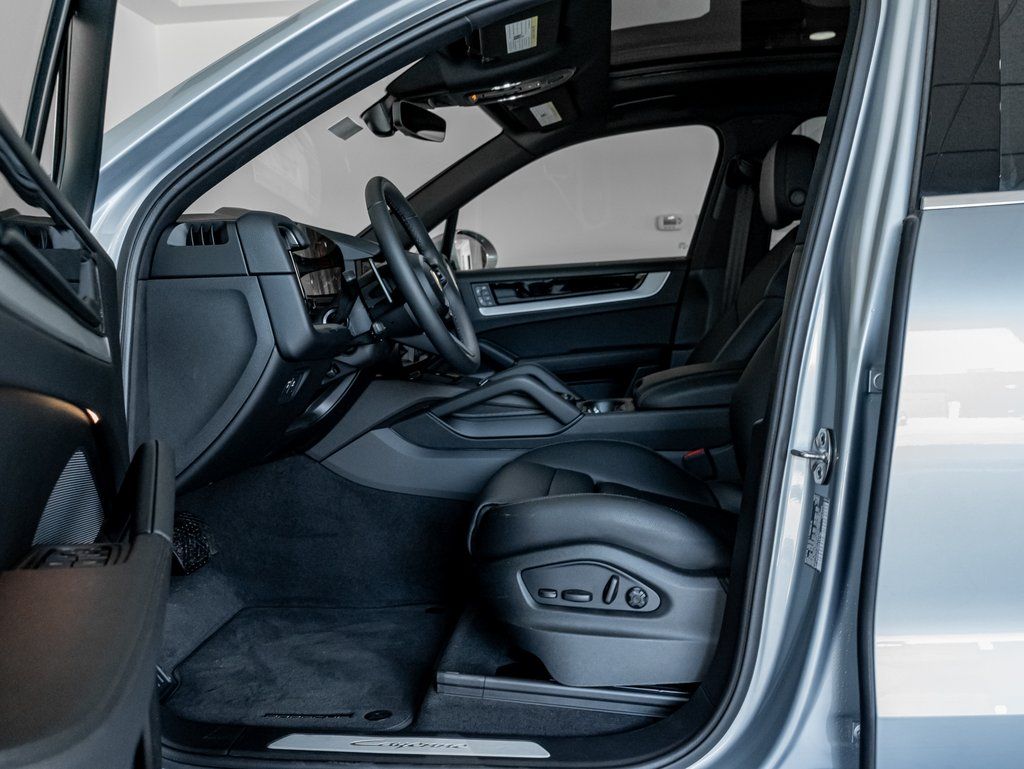 Certified Used 2024 Silver Porsche  image 5