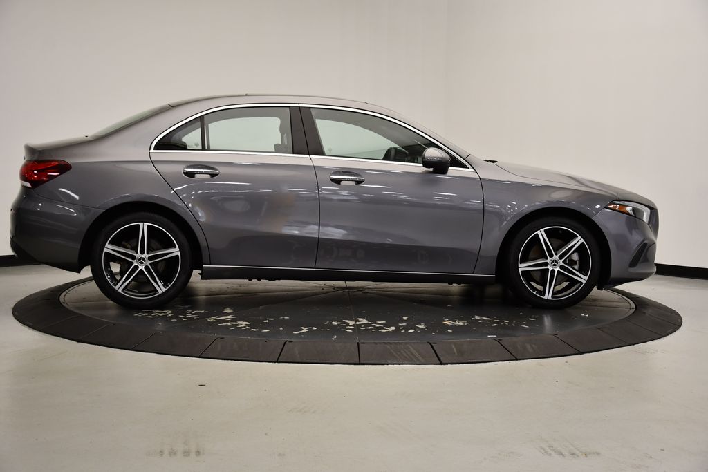 2022 Mercedes-Benz A-Class A 220 4MATIC 6