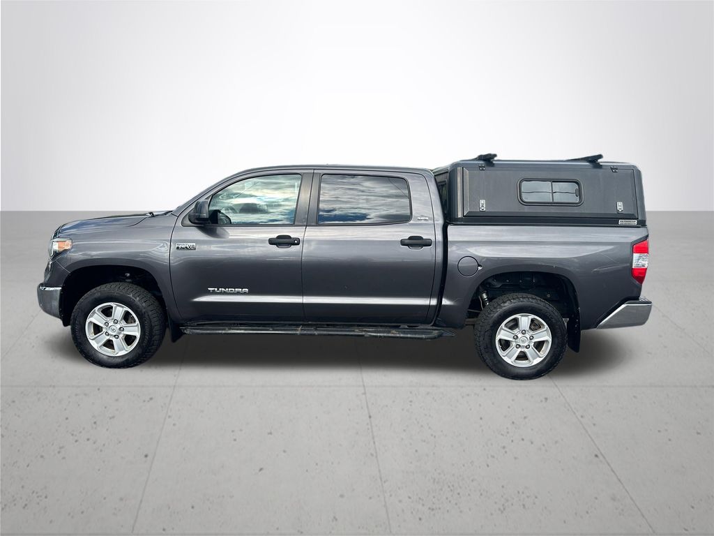 2018 Toyota Tundra SR5