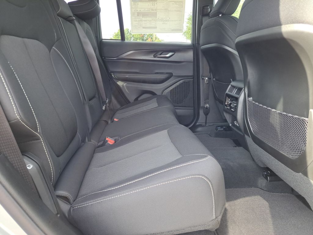New Car 2025 Jeep Grand Cherokee  For Sale Under $40,000 In Austin, Texas