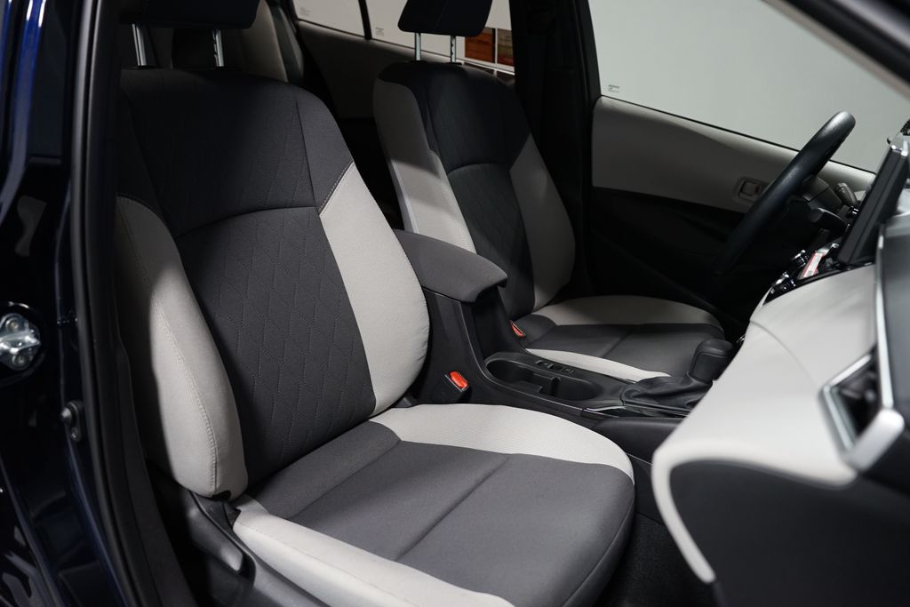 Thumbnail: 2025 Toyota Corolla - 25