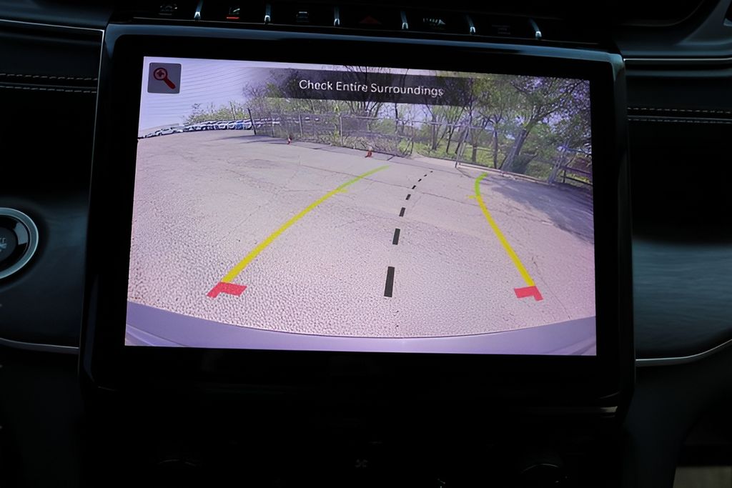 Used Car 2023 Jeep Grand Cherokee  Limited For Sale Under $30,000 In Austin, Texas