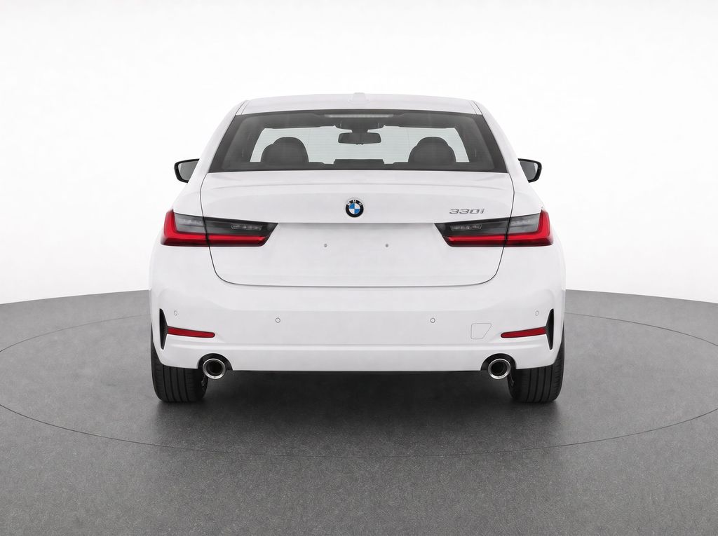 Thumbnail: 2024 BMW 3 Series - 4