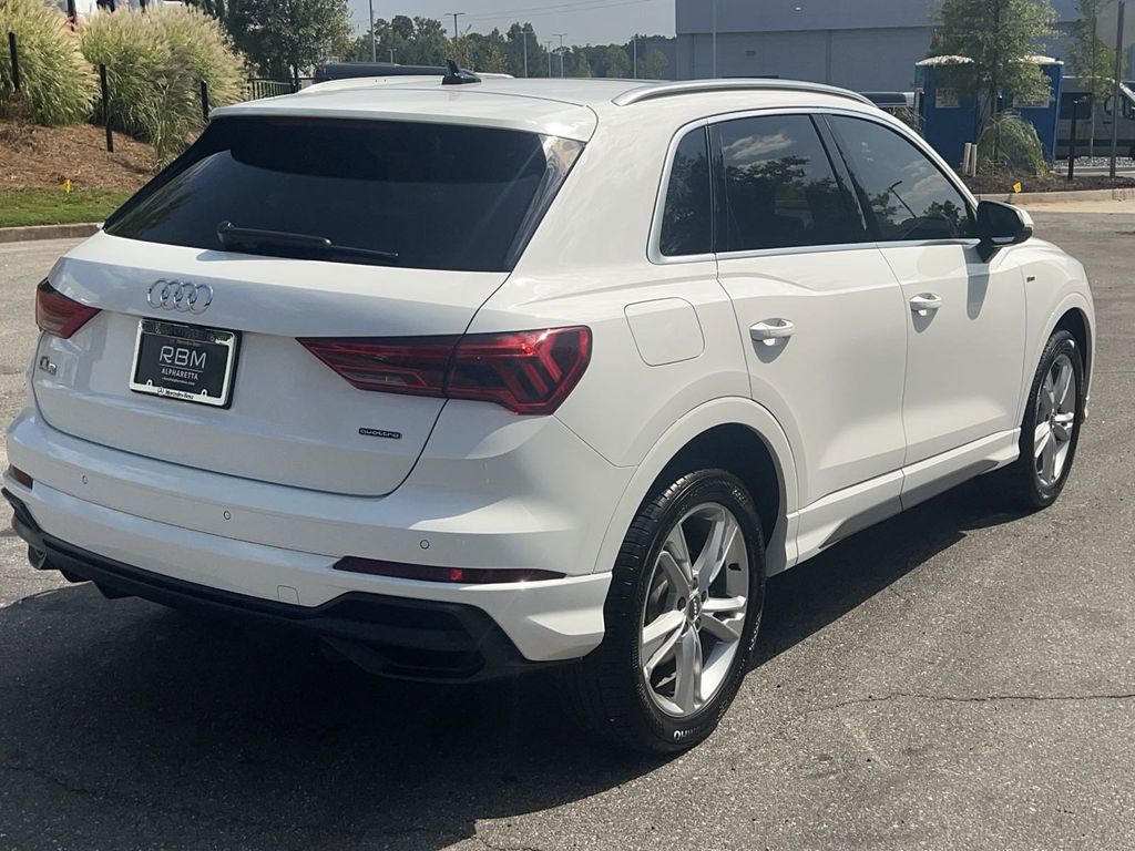 2020 Audi Q3  8