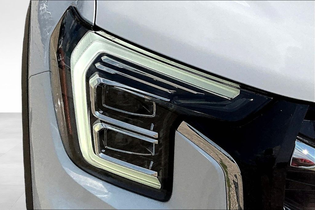 Used 2025 GMC Terrain SUV