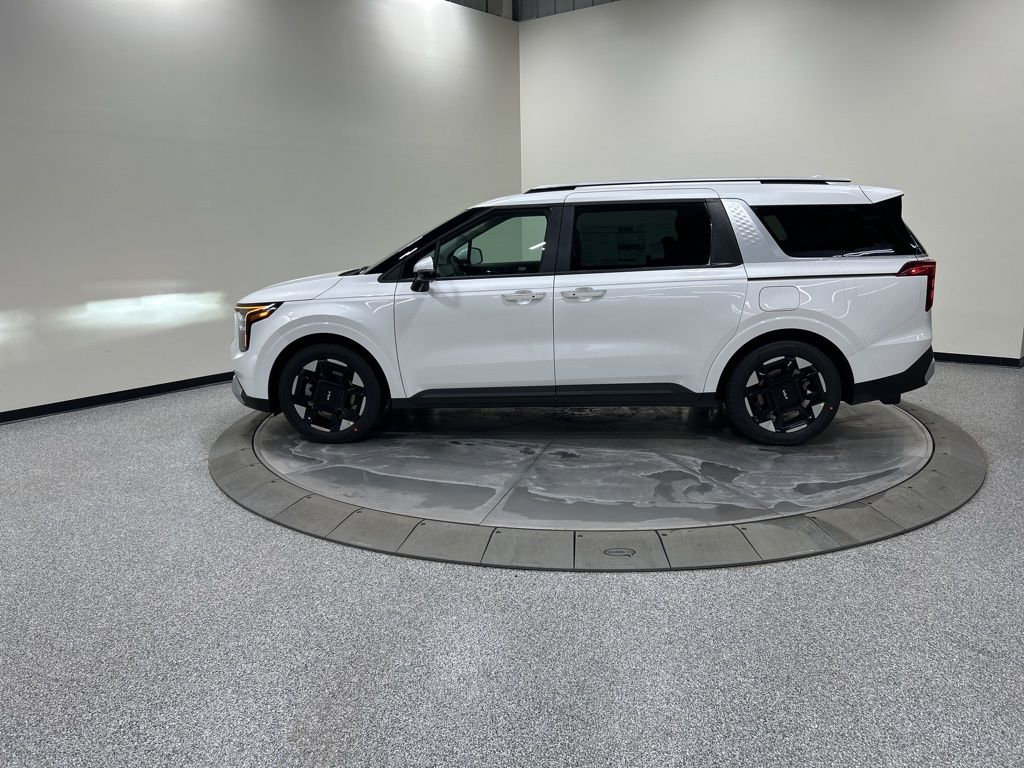 new 2026 Kia Carnival car, priced at $44,615