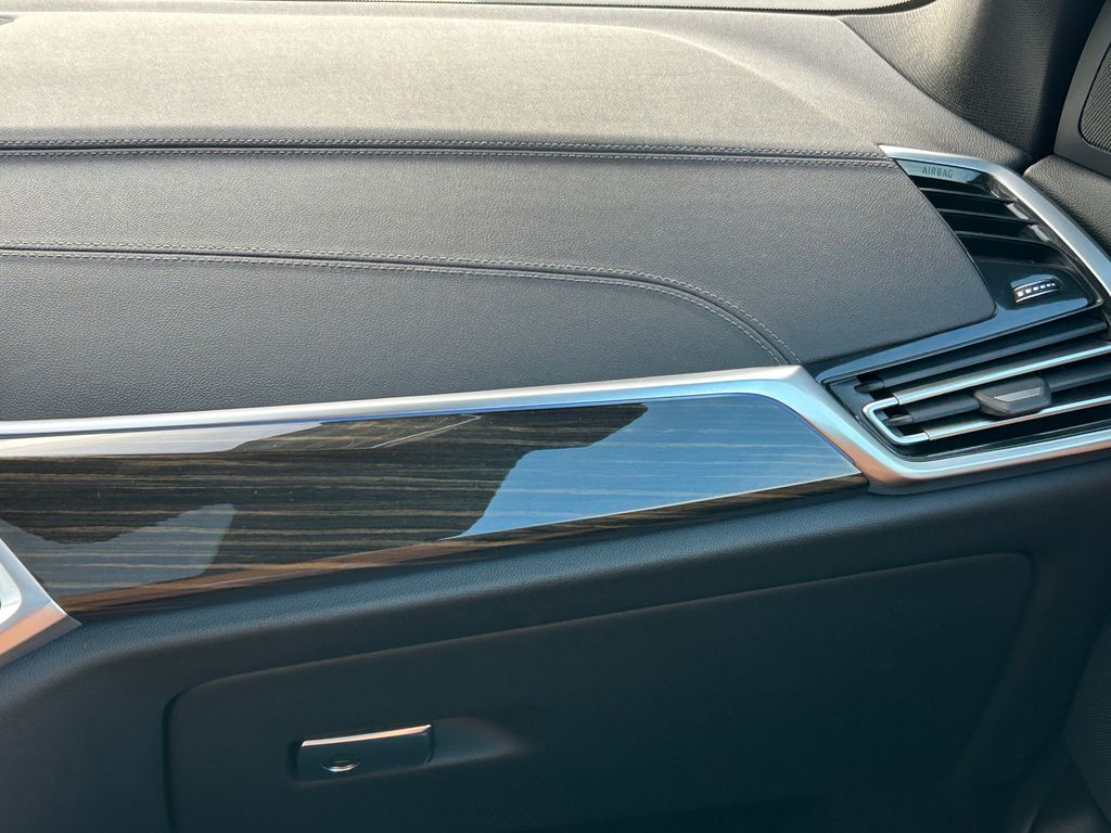 Thumbnail: 2023 BMW X5 - 25