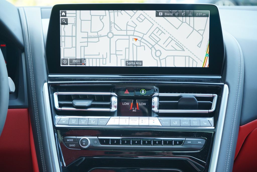 Thumbnail: 2026 BMW 8 Series - 14