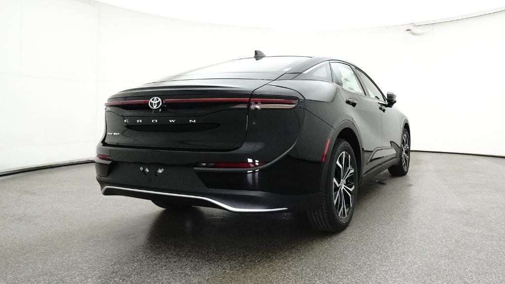 Thumbnail: 2026 Toyota Crown - 21