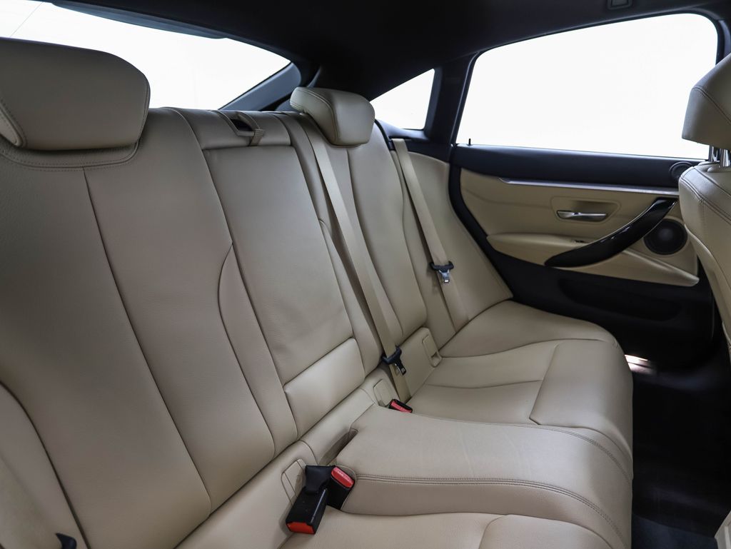 Thumbnail: 2018 BMW 4 Series - 28