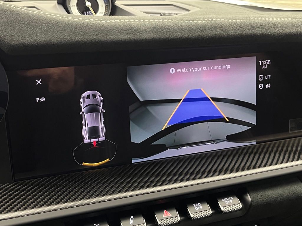 Thumbnail: 2025 Porsche 911 - 24