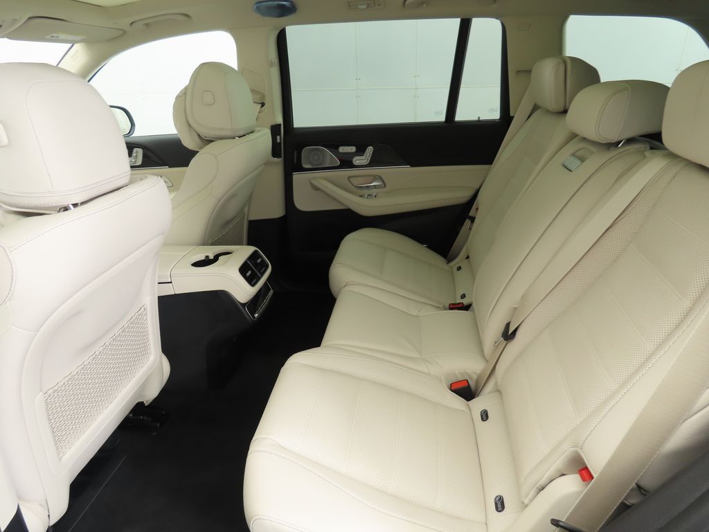 Thumbnail: 2026 Mercedes-Benz GLS - 22