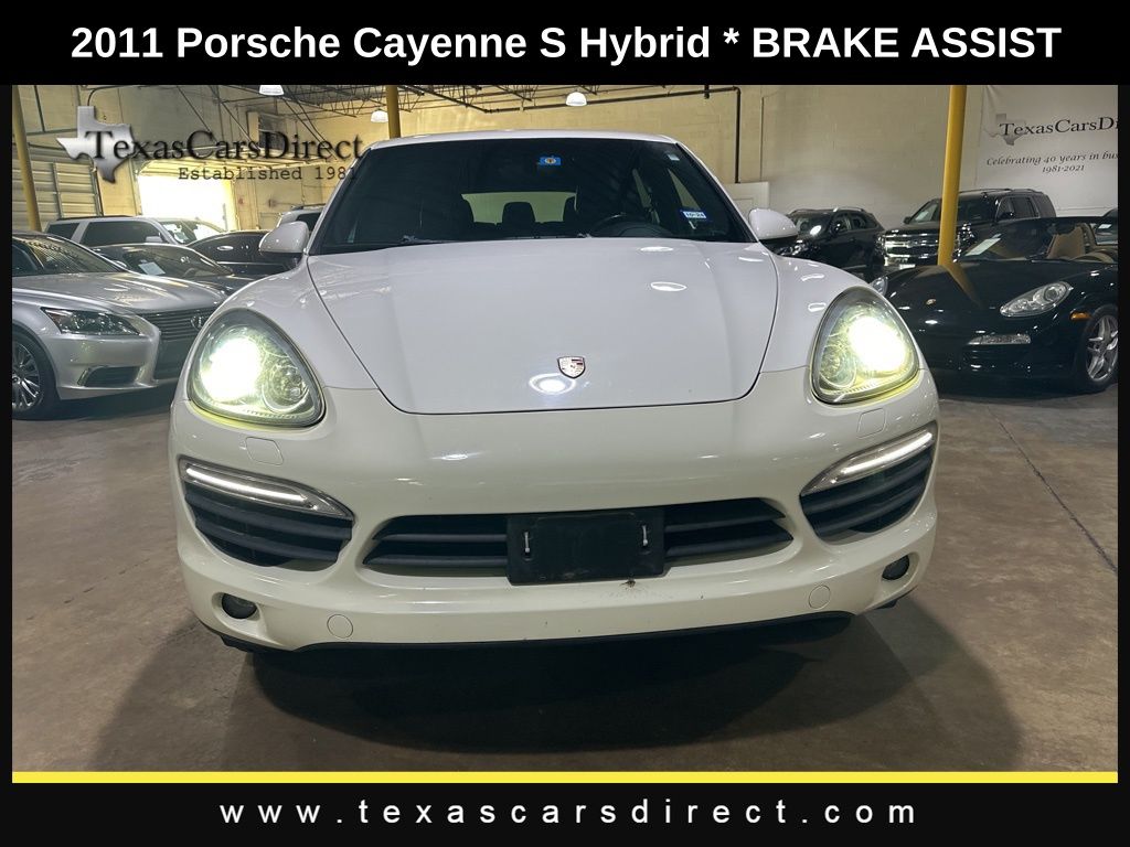 2011 Porsche Cayenne S Hybrid 3