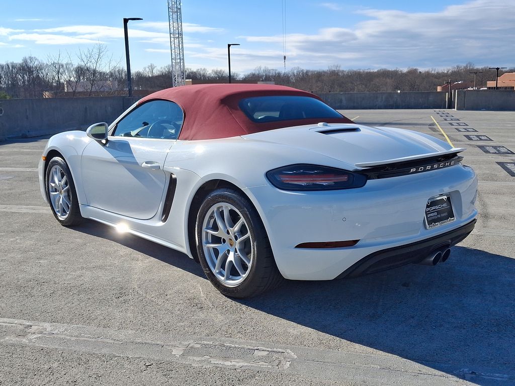 2024 Porsche 718 Boxster  6