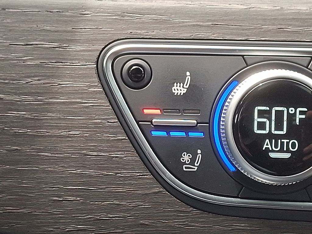2023 Audi A4 Prestige 24