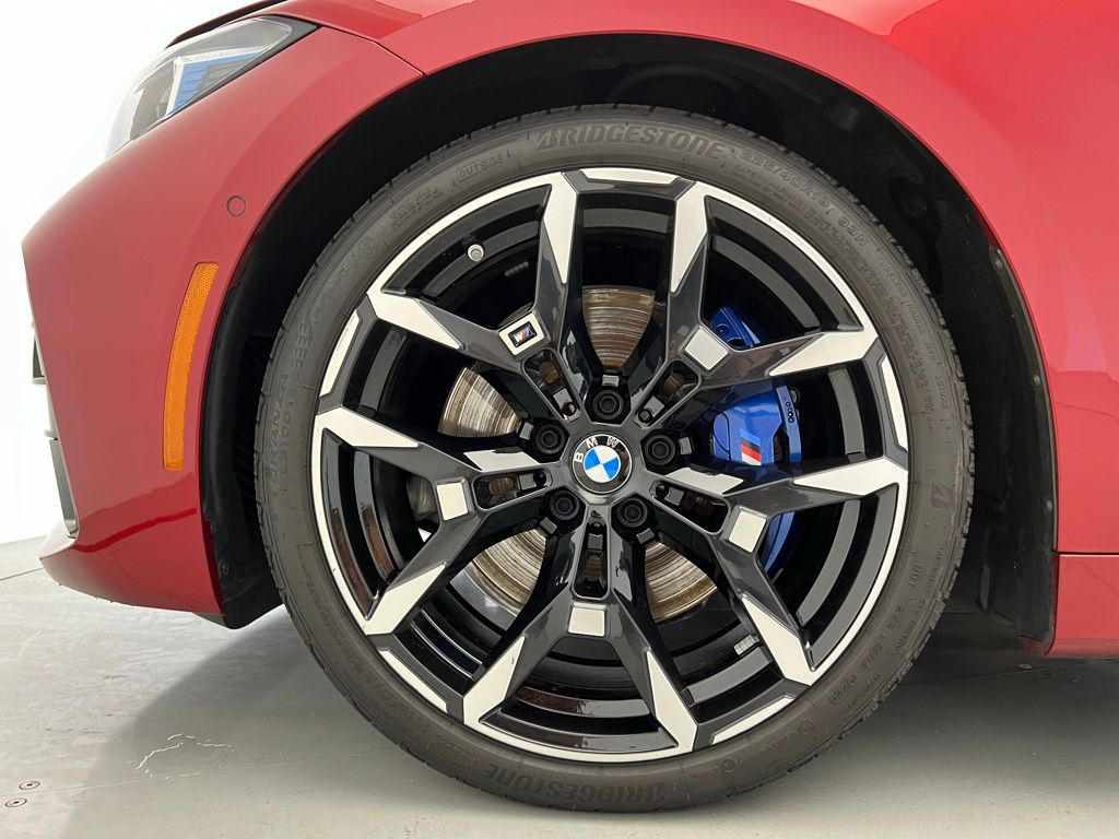 2025 BMW 4 Series M440i 29
