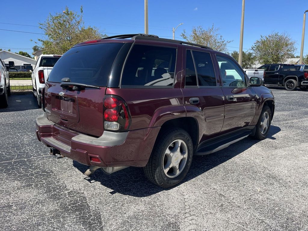 2007 Chevrolet TrailBlazer LS 5