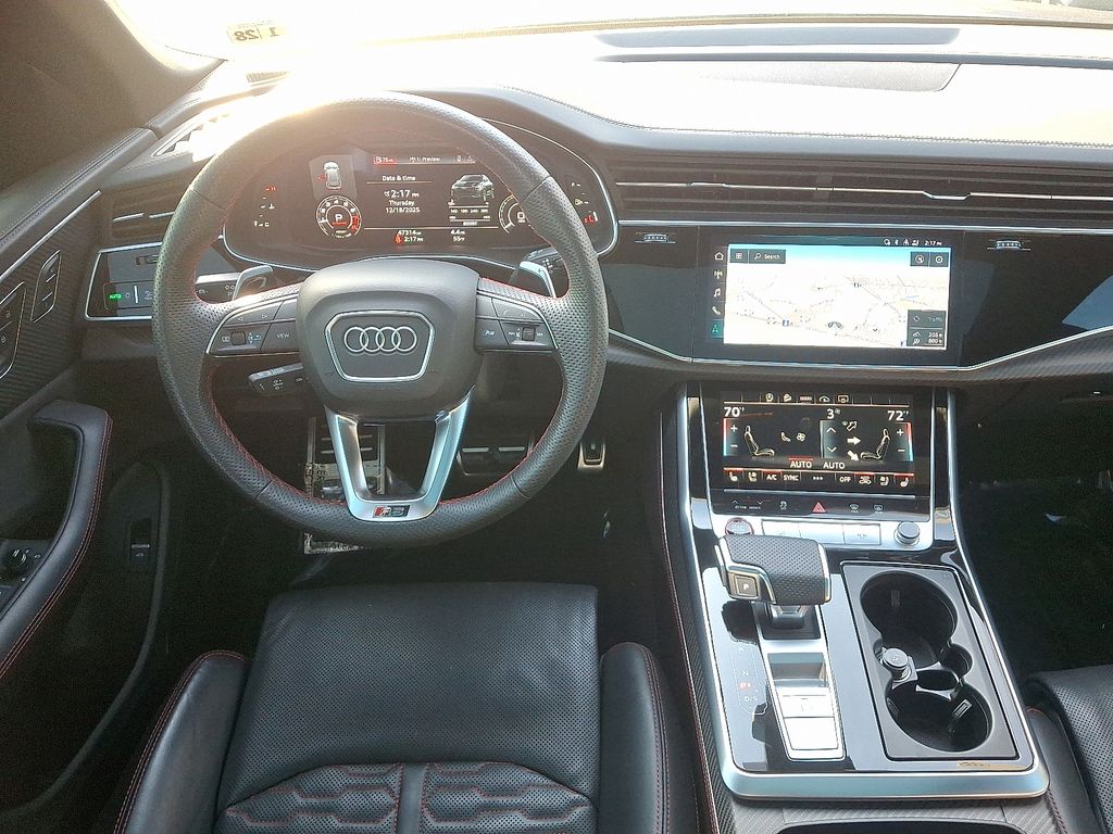 Thumbnail: 2023 Audi RS Q8 - 12